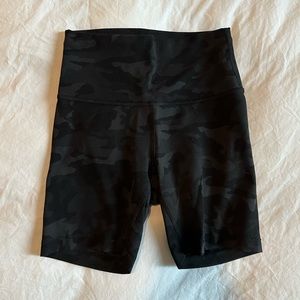 Lululemon Wunder Train Camo Shorts